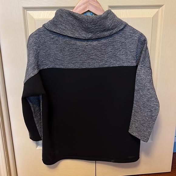 Armani Exchange Sweater - Picture 2 of 4